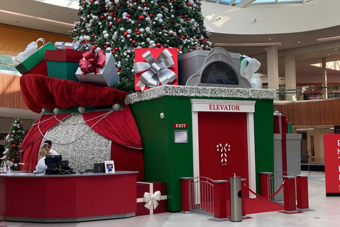 Santa’s Elevator Express Natick Mall Studio Artefact